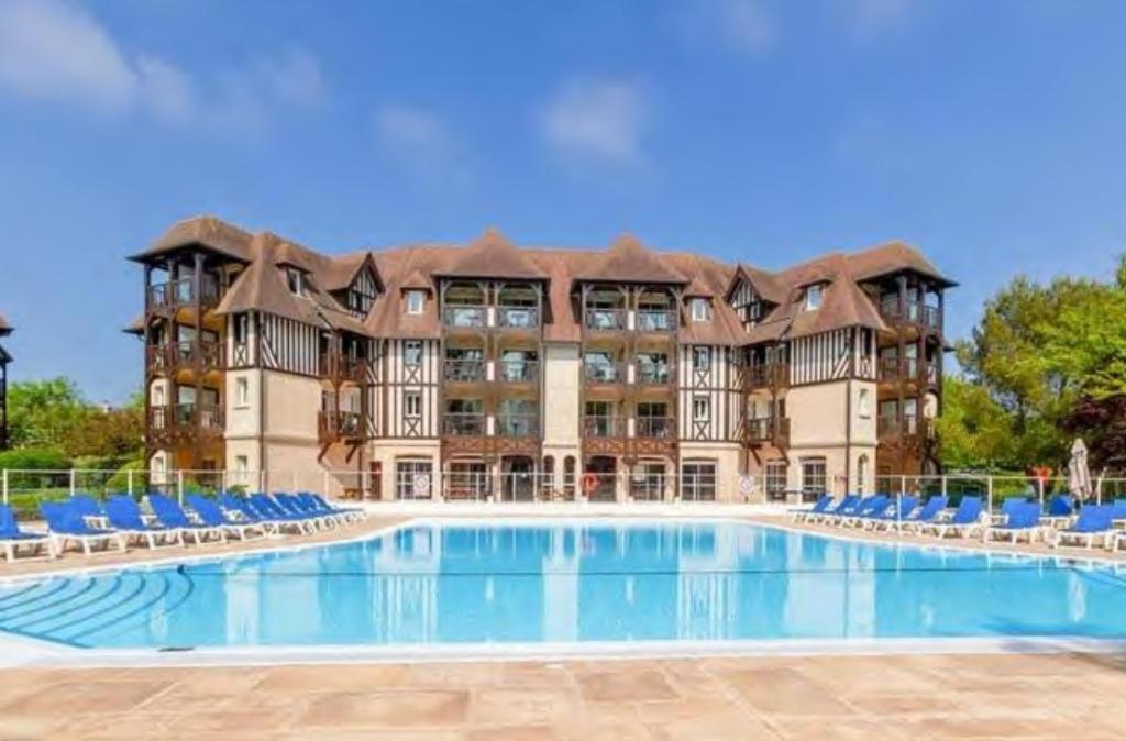 Le Cosy Residence Du Golf Ντοβίλ Εξωτερικό φωτογραφία