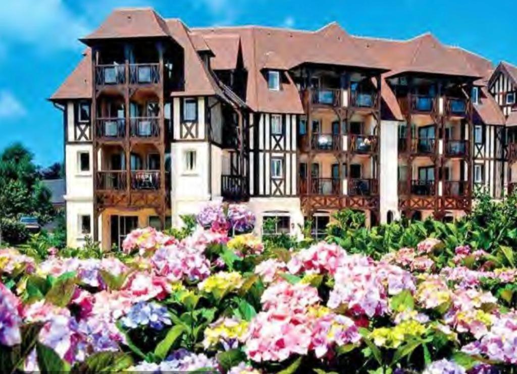 Le Cosy Residence Du Golf Ντοβίλ Εξωτερικό φωτογραφία